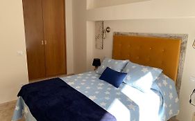 Acogedor Apartamento En Roses - 50M Playa - Wifi - Aire Acondicionado